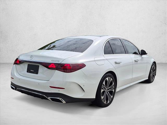 Used 2026 Mercedes-Benz E 350 4MATIC Sedan image 5