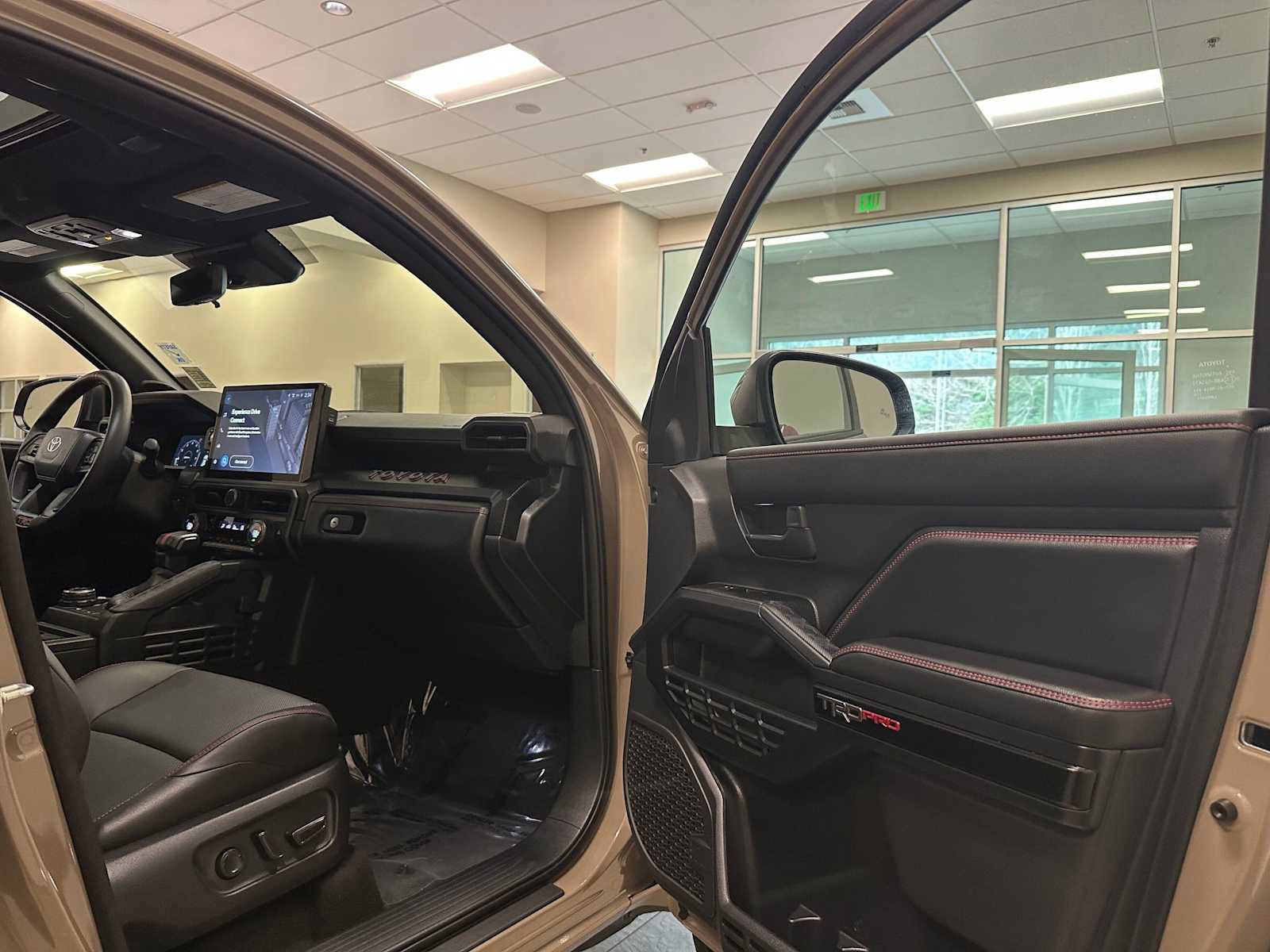 Certified 2025 Toyota 4Runner TRD Pro image 29