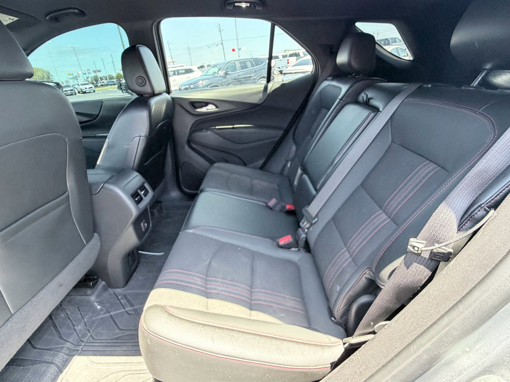 Used 2023 Chevrolet Equinox RS FWD image 26