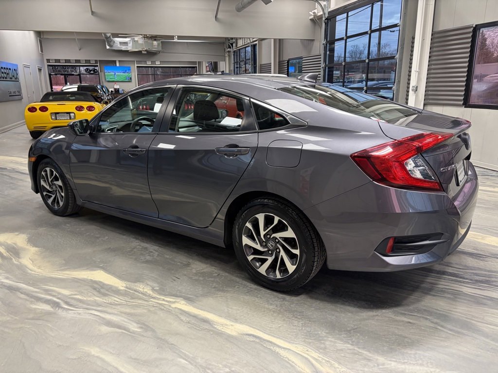 Used 2018 Honda Civic EX image 32