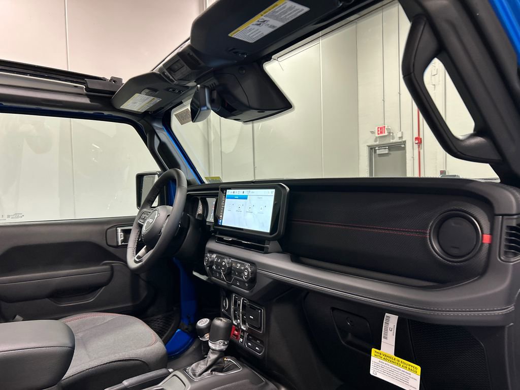 New 2026 Jeep Wrangler Unlimited Rubicon w/ Technology Group image 34