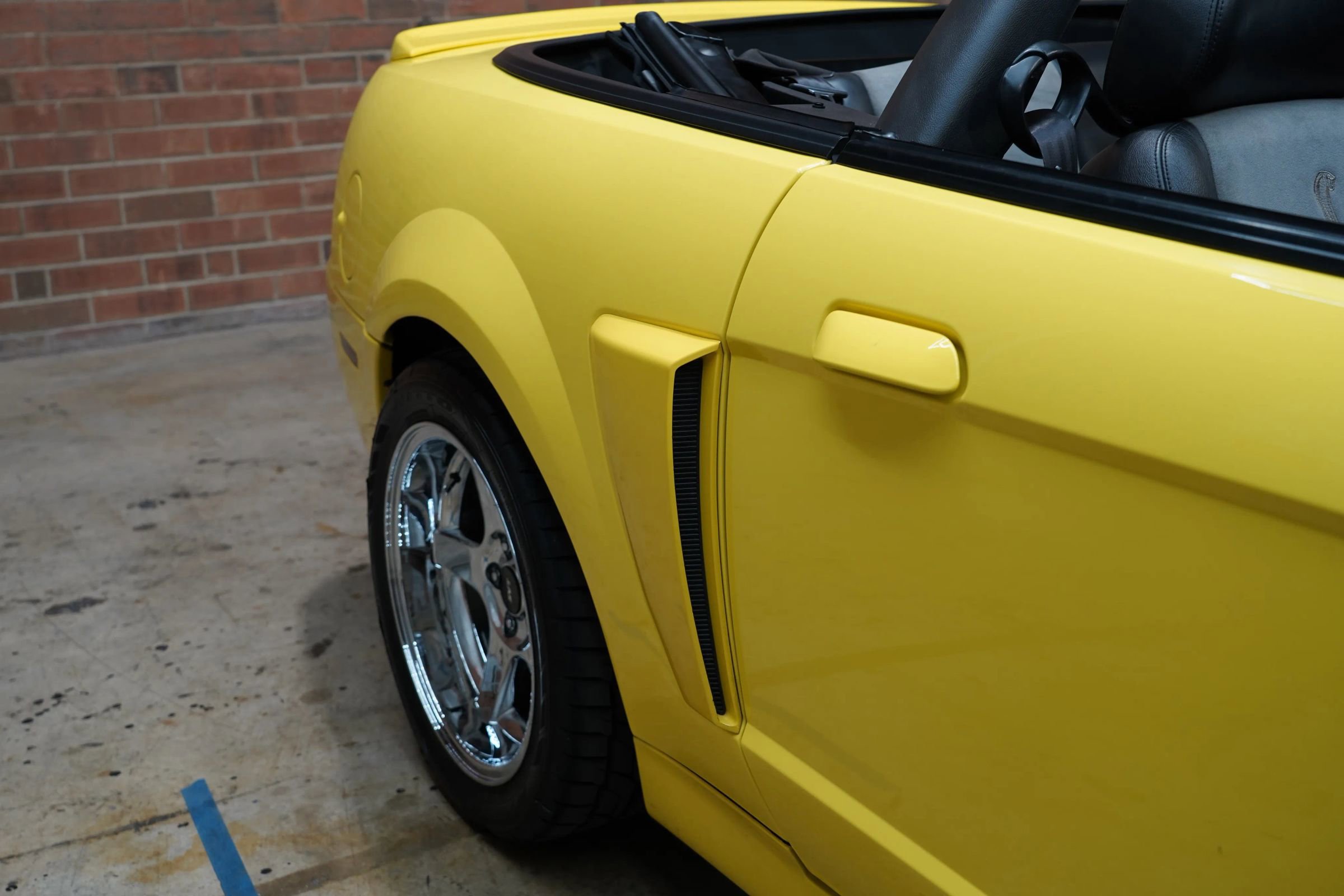 Used 2003 Ford Mustang Cobra image 34