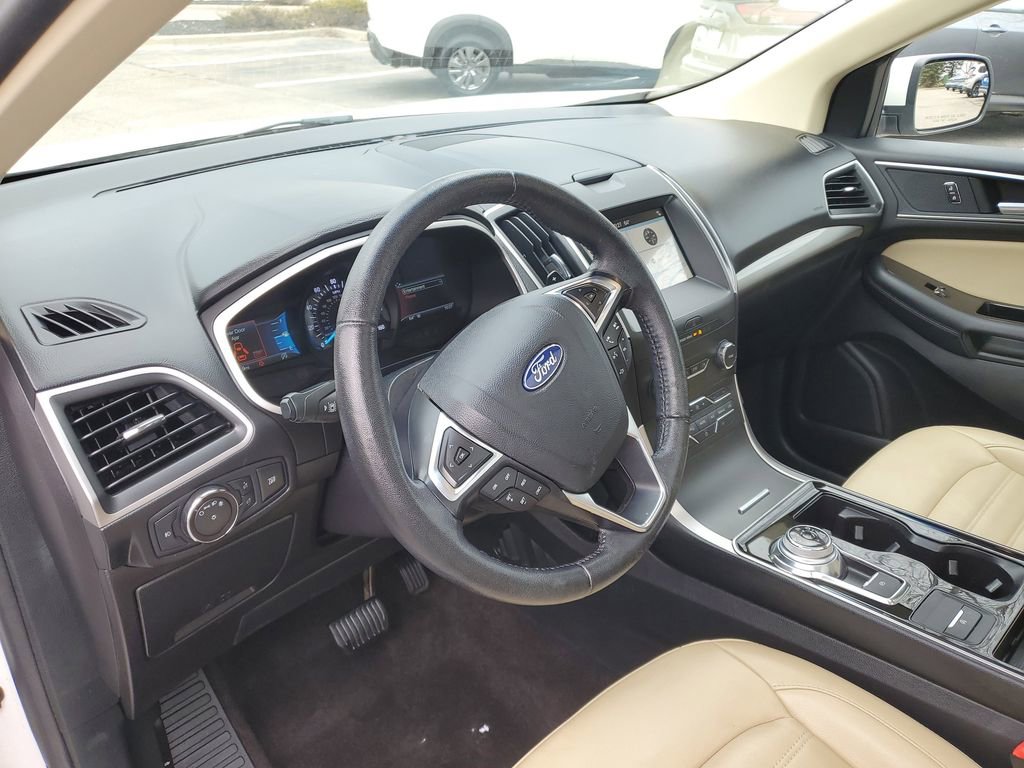 Used 2019 Ford Edge SEL w/ Equipment Group 201A image 14