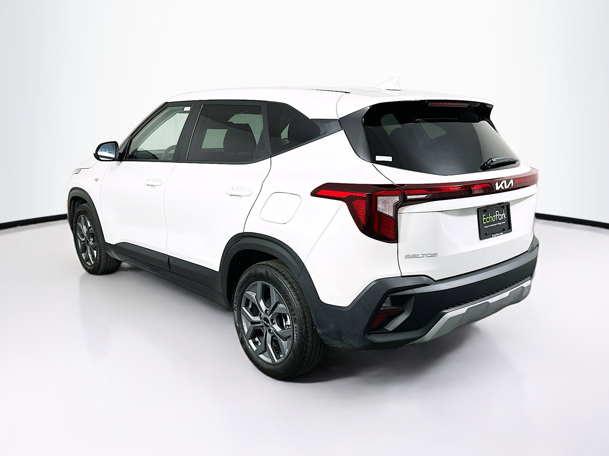 Used 2026 Kia Seltos LX FWD image 5
