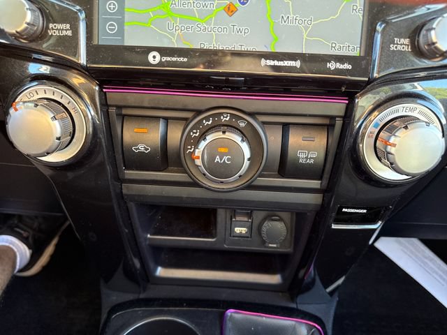 Certified 2021 Toyota 4Runner Venture w/ Moonroof Package AWD/4WD image 31