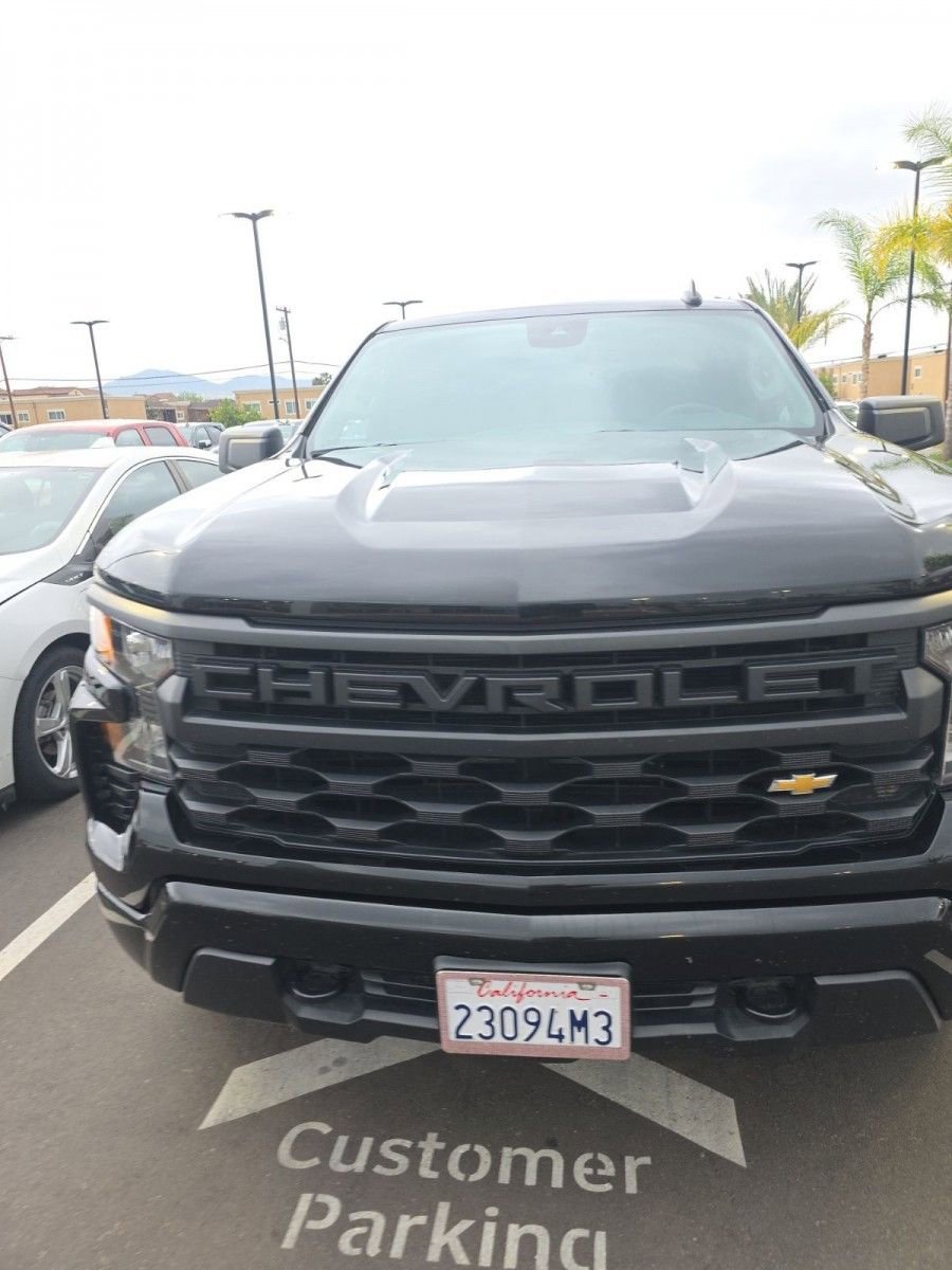 Used 2022 Chevrolet Silverado 1500 Custom image 3