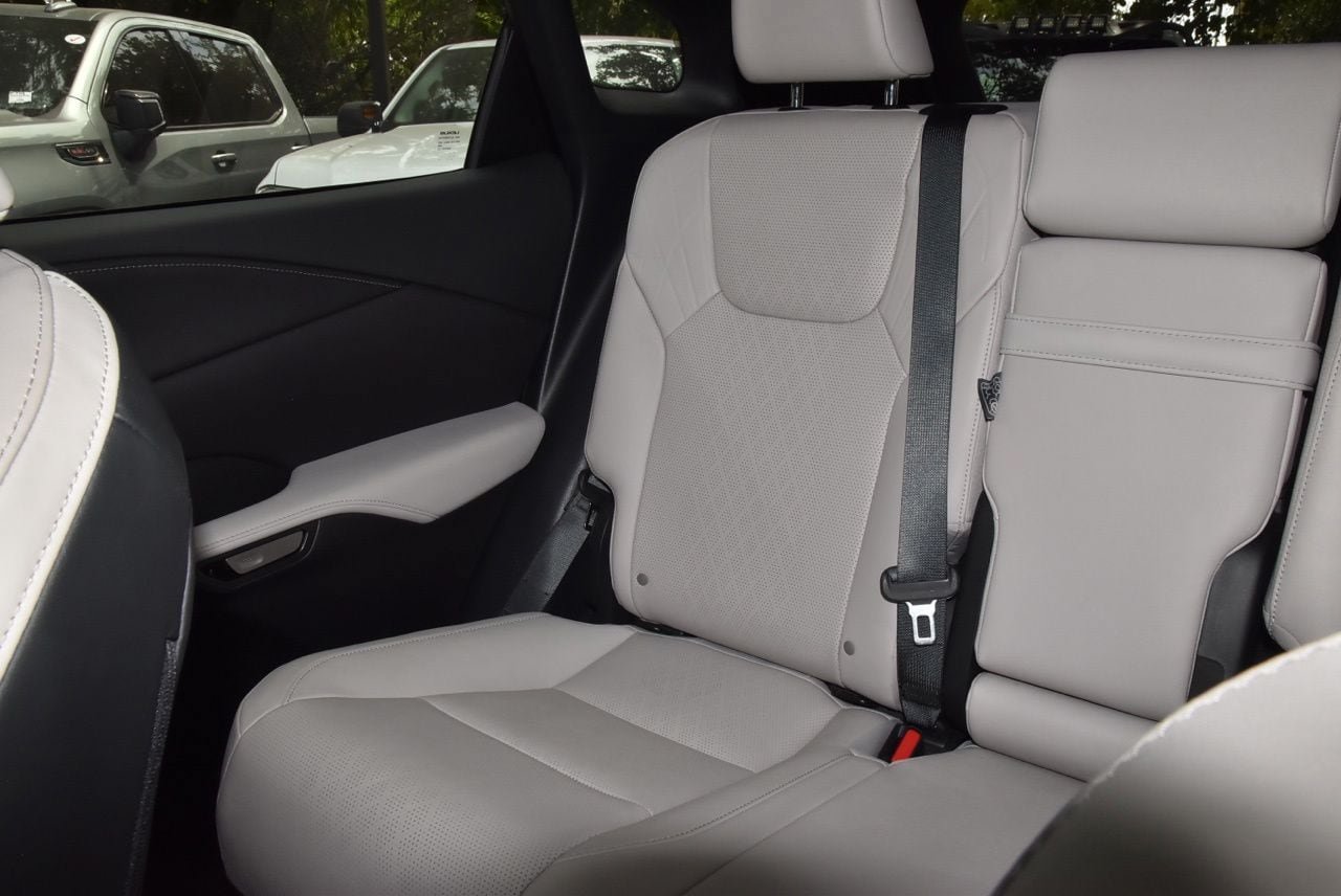 Used 2024 Lexus RX 350 Premium Plus w/ Convenience Package FWD image 19