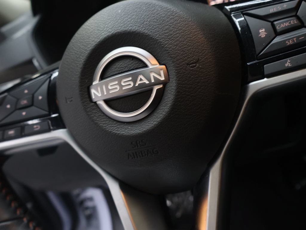 Used 2023 Nissan Altima 2.0 SR FWD image 21