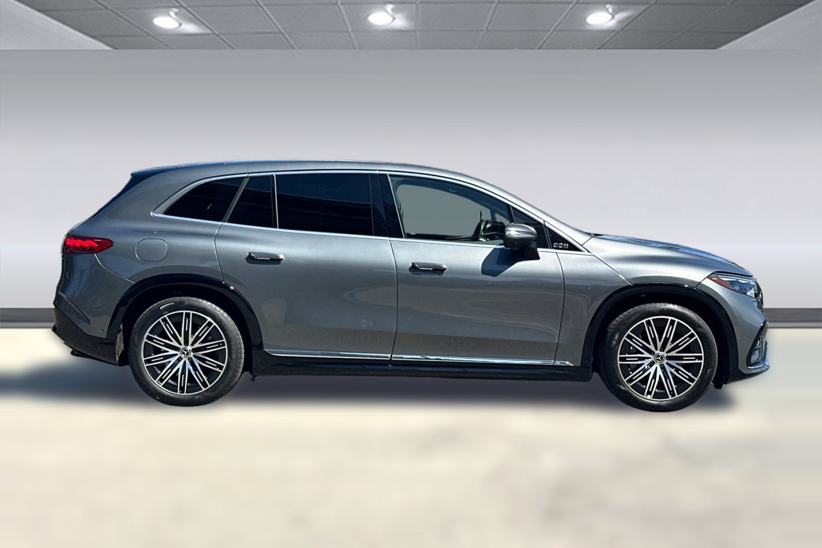 Certified 2023 Mercedes-Benz EQS 580 4MATIC SUV image 7