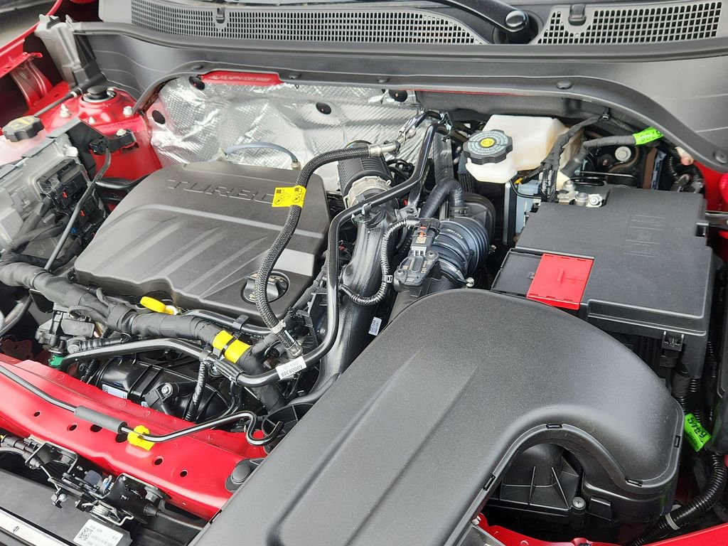 New 2026 Chevrolet Trax LT w/ Sunroof Package image 13