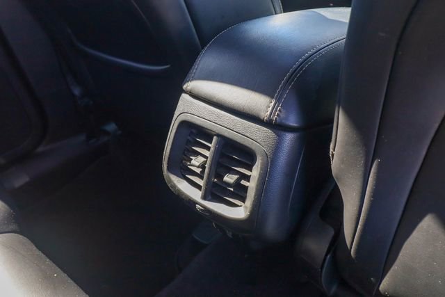 Used 2018 Jeep Cherokee Limited AWD/4WD image 51