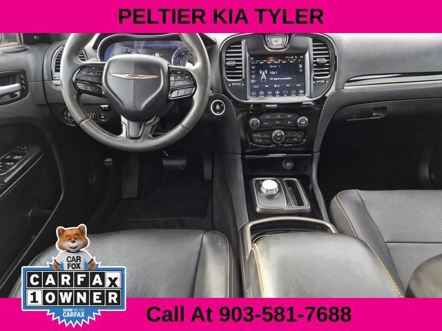 Used 2018 Chrysler 300 S w/ 300S Premium Group image 32