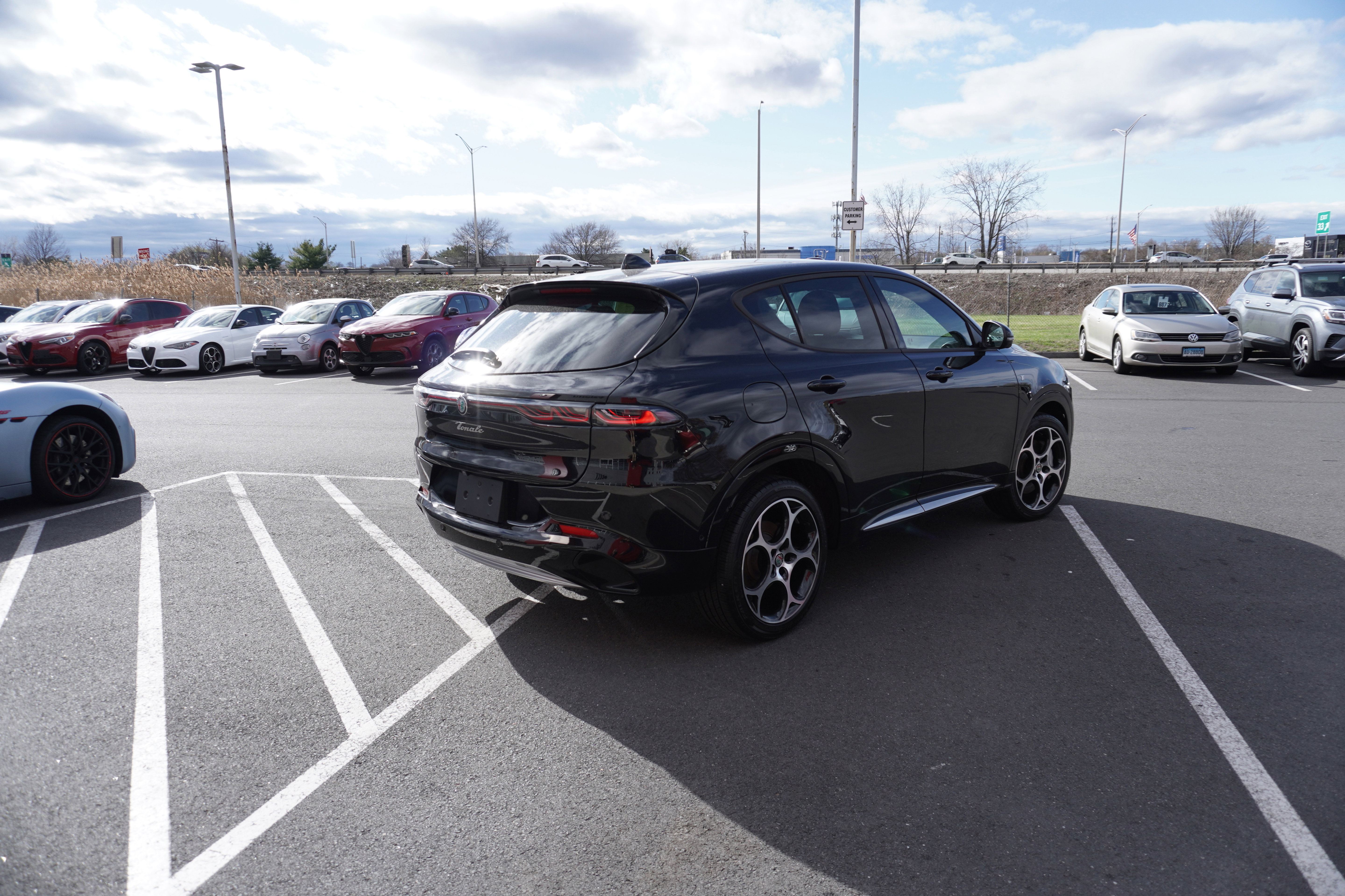 Used 2024 Alfa Romeo Tonale Ti w/ Active Assist Package image 7