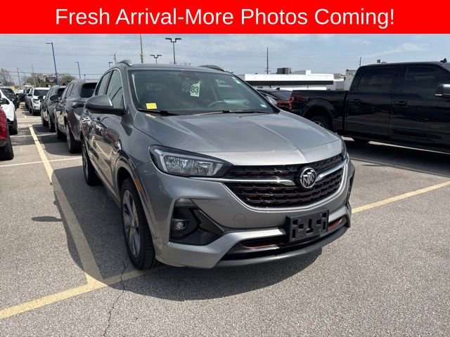 Used 2023 Buick Encore GX Select w/ Sport Touring Package image 5