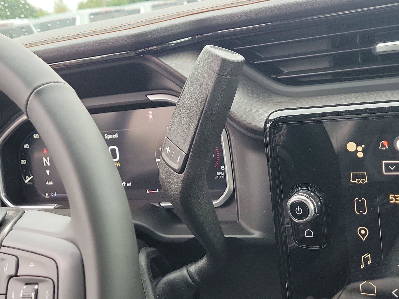 New 2026 GMC Sierra 2500 AT4 w/ AT4 Premium Plus Package AWD/4WD image 28