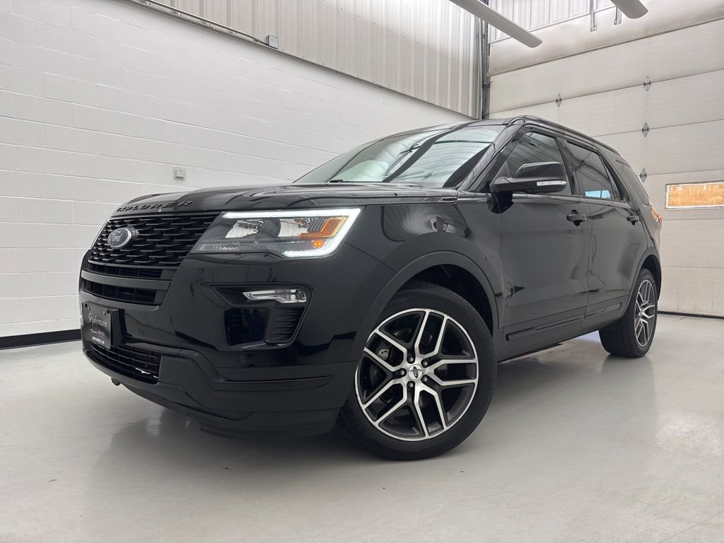 Used 2018 Ford Explorer Sport AWD/4WD image 3