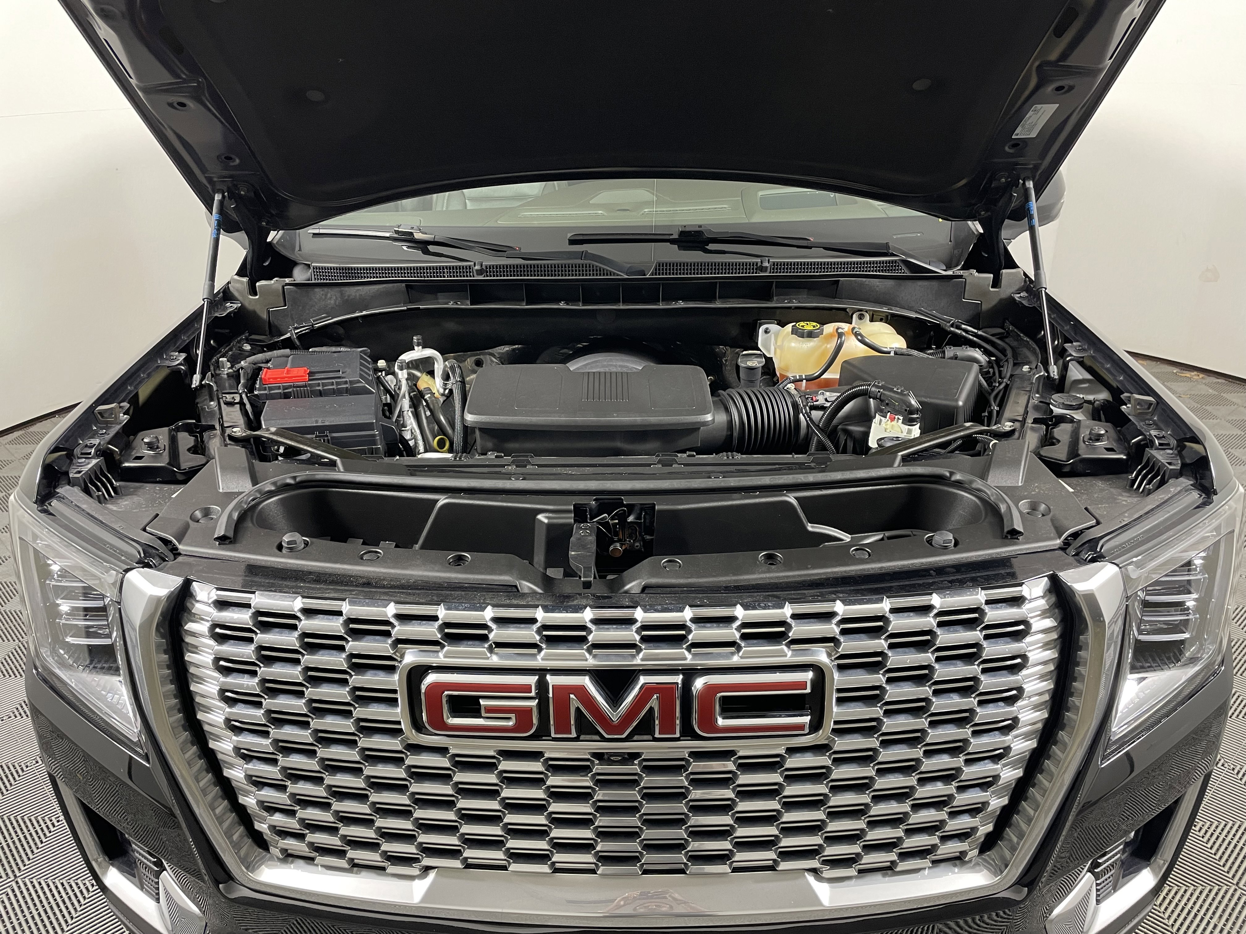 Used 2023 GMC Yukon Denali image 20