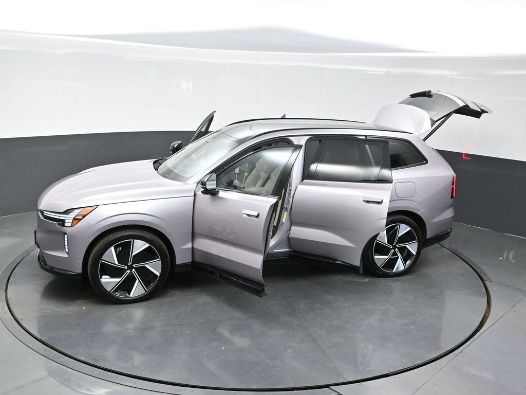 New 2026 Volvo EX90 Ultra AWD/4WD image 35