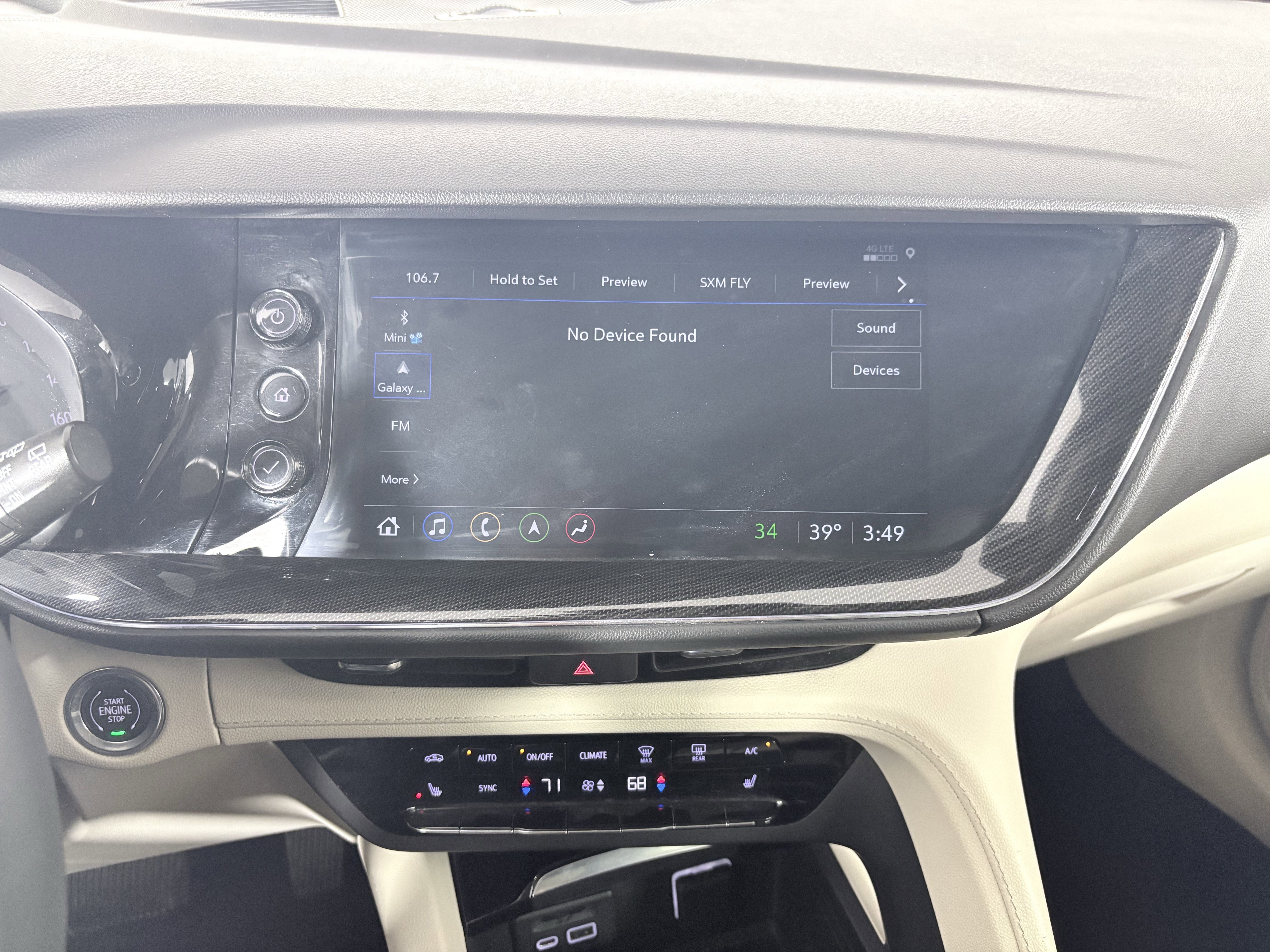 Used 2022 Buick Envision Essence w/ Technology Package I image 16