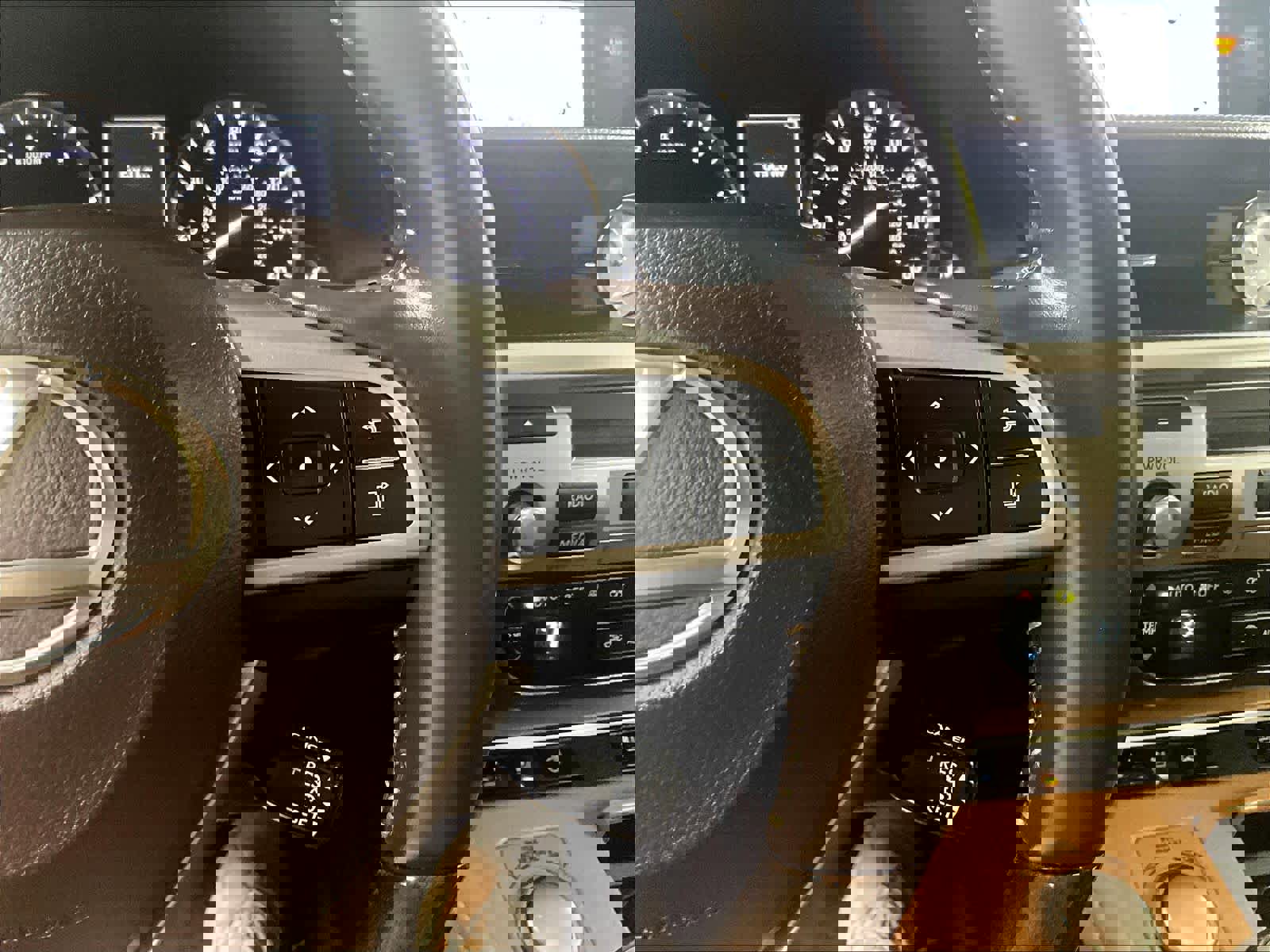 Used 2016 Lexus ES 350 w/ Navigation System Package image 24