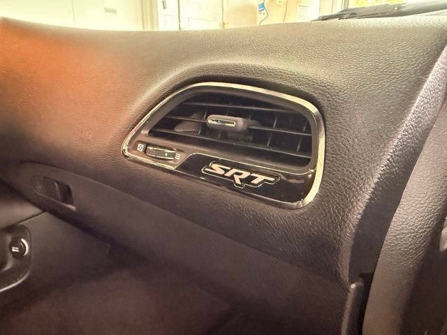 Used 2016 Dodge Challenger SRT Hellcat RWD image 30