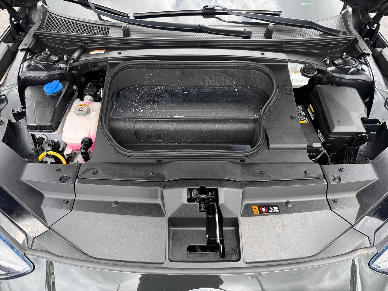 Used 2023 Hyundai Ioniq 6 Limited RWD image 20