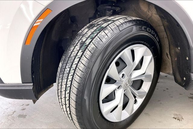 Certified 2024 Honda CR-V LX image 33