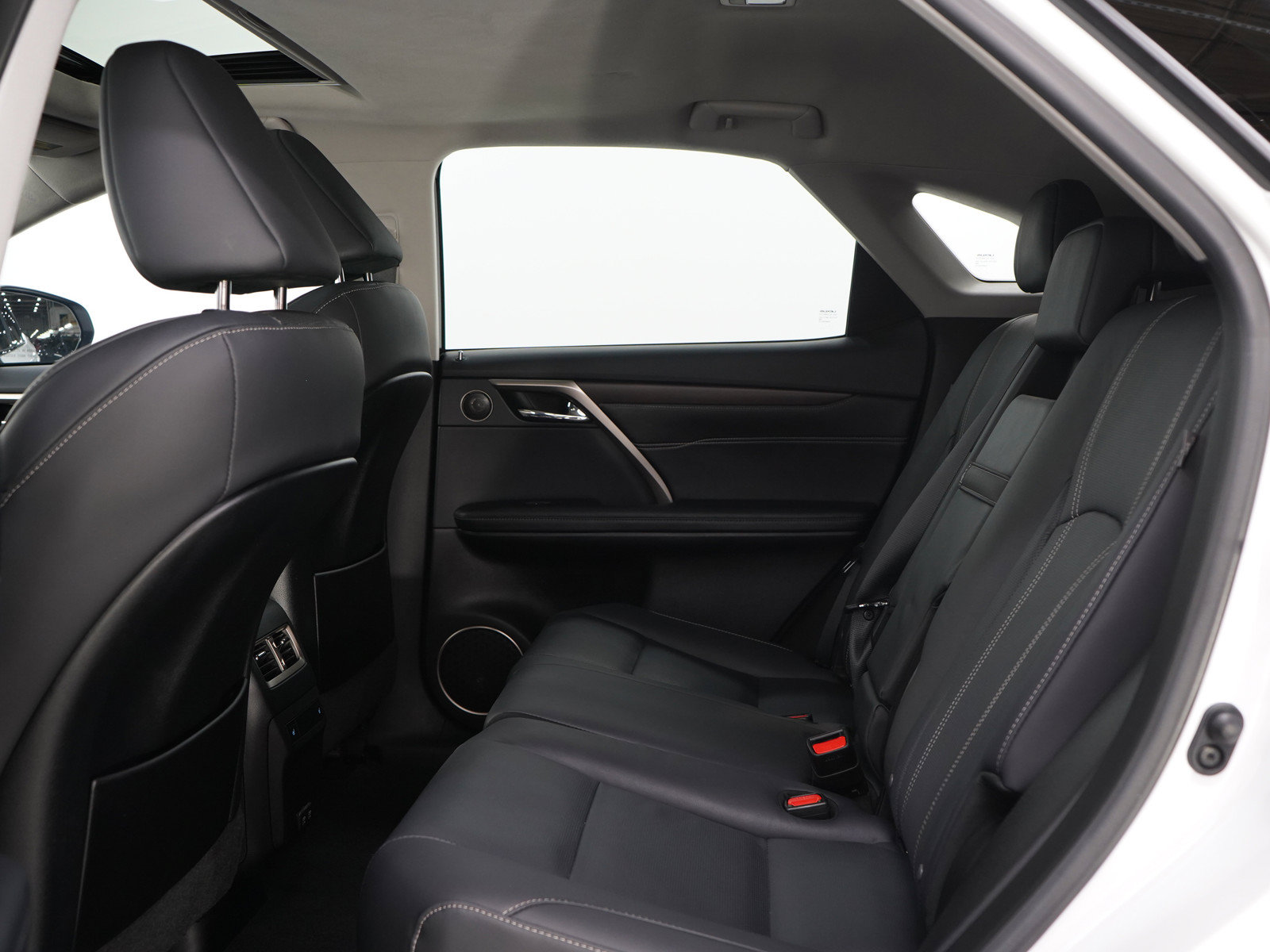Used 2022 Lexus RX 350 AWD w/ Premium Package image 16