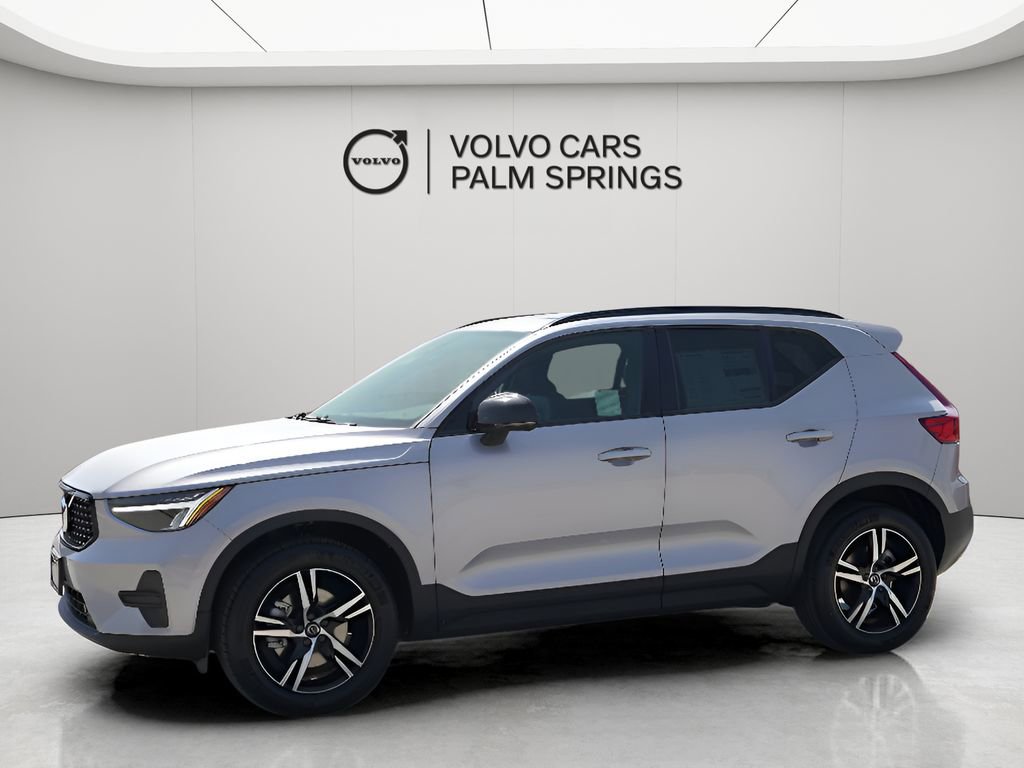 New 2026 Volvo XC40 B5 Core w/ Protection Package image 5
