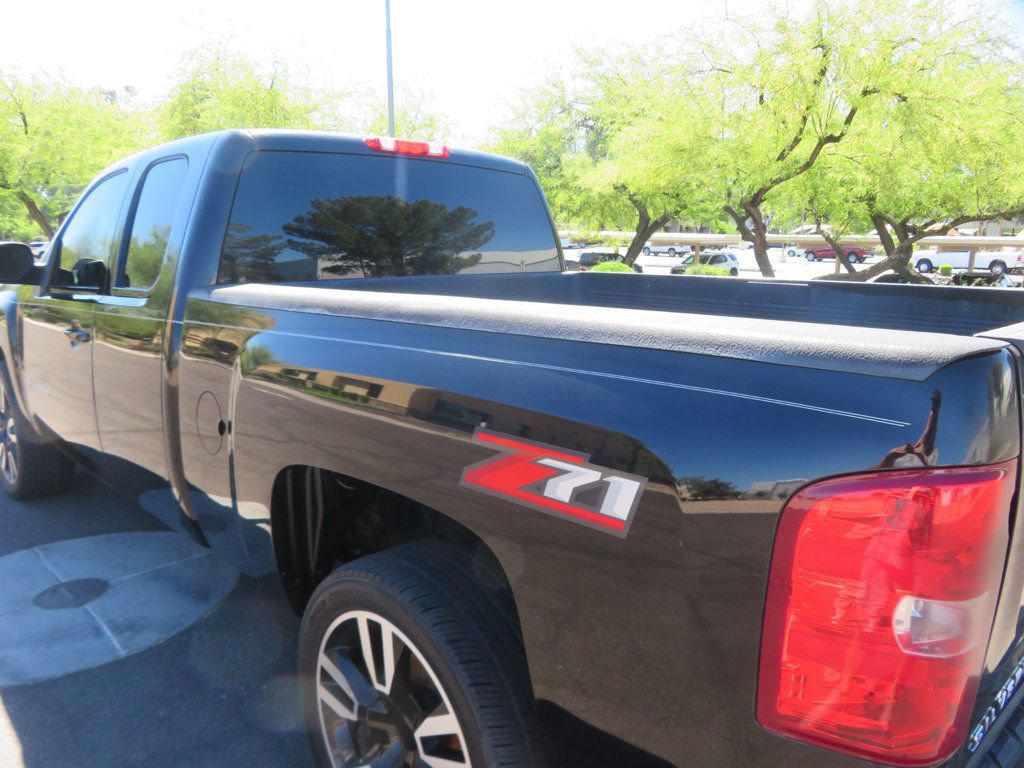 Used 2013 Chevrolet Silverado 1500 LT w/ All-Star Edition RWD image 7