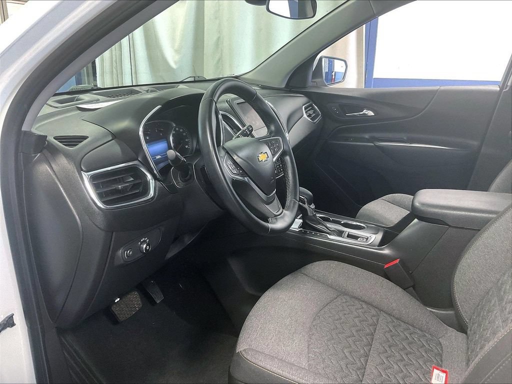 Used 2023 Chevrolet Equinox LT AWD/4WD image 8