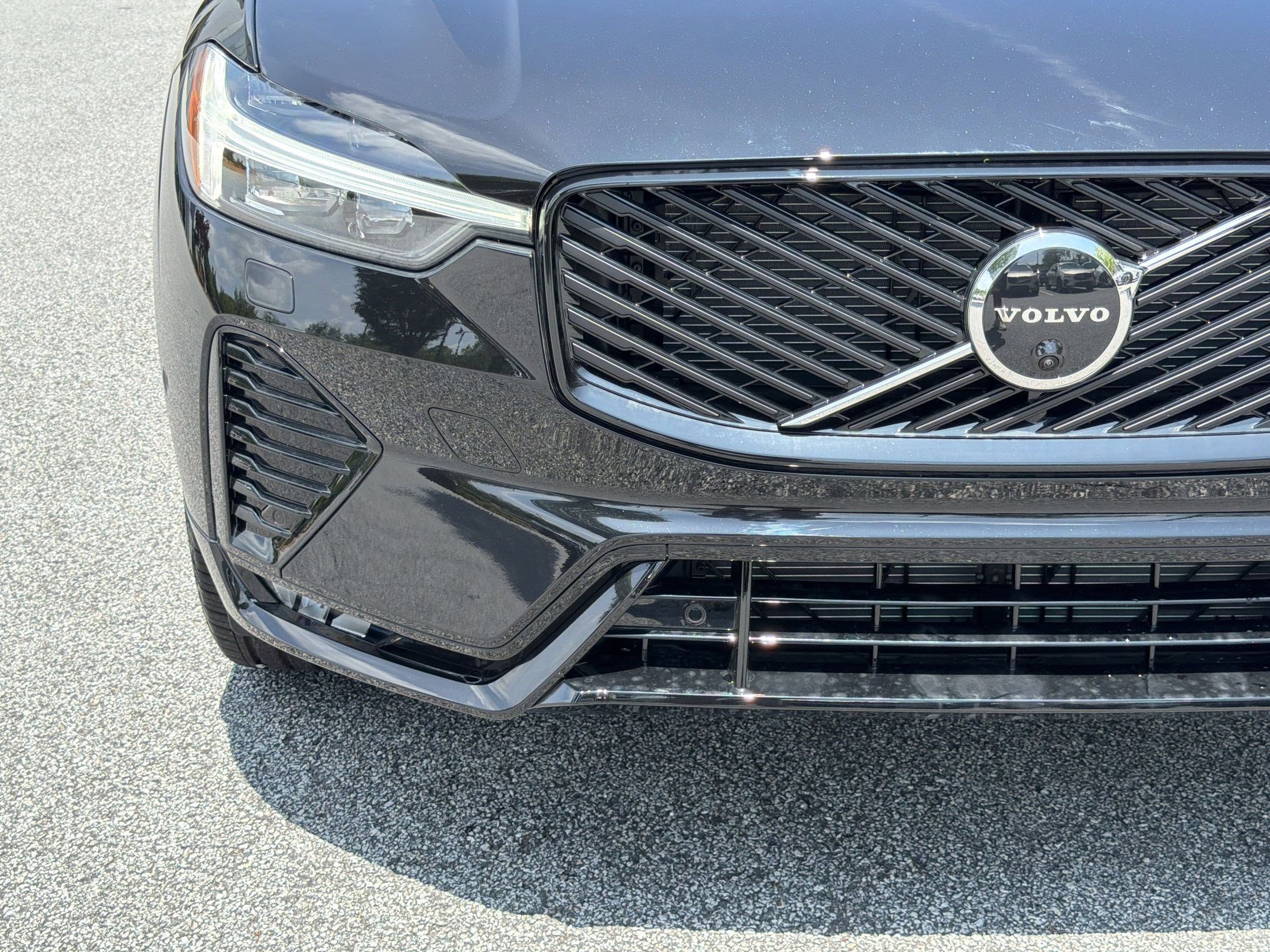 New 2026 Volvo XC60 B5 Ultra w/ Climate Package AWD/4WD image 11