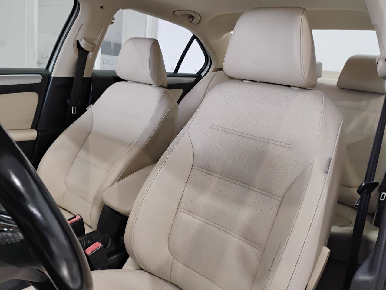 Used 2016 Volkswagen Jetta SE FWD image 68