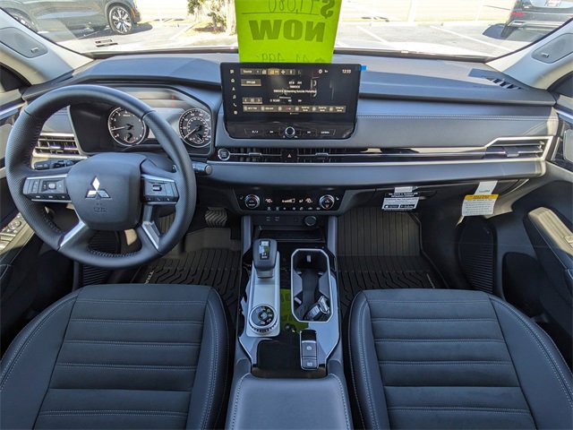 New 2025 Mitsubishi Outlander Trail Edition image 17