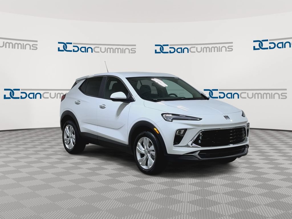 New 2026 Buick Encore GX Preferred w/ Comfort Package FWD image 2