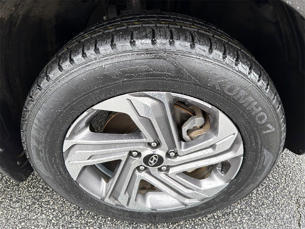 Used 2023 Hyundai Santa Fe SEL image 12