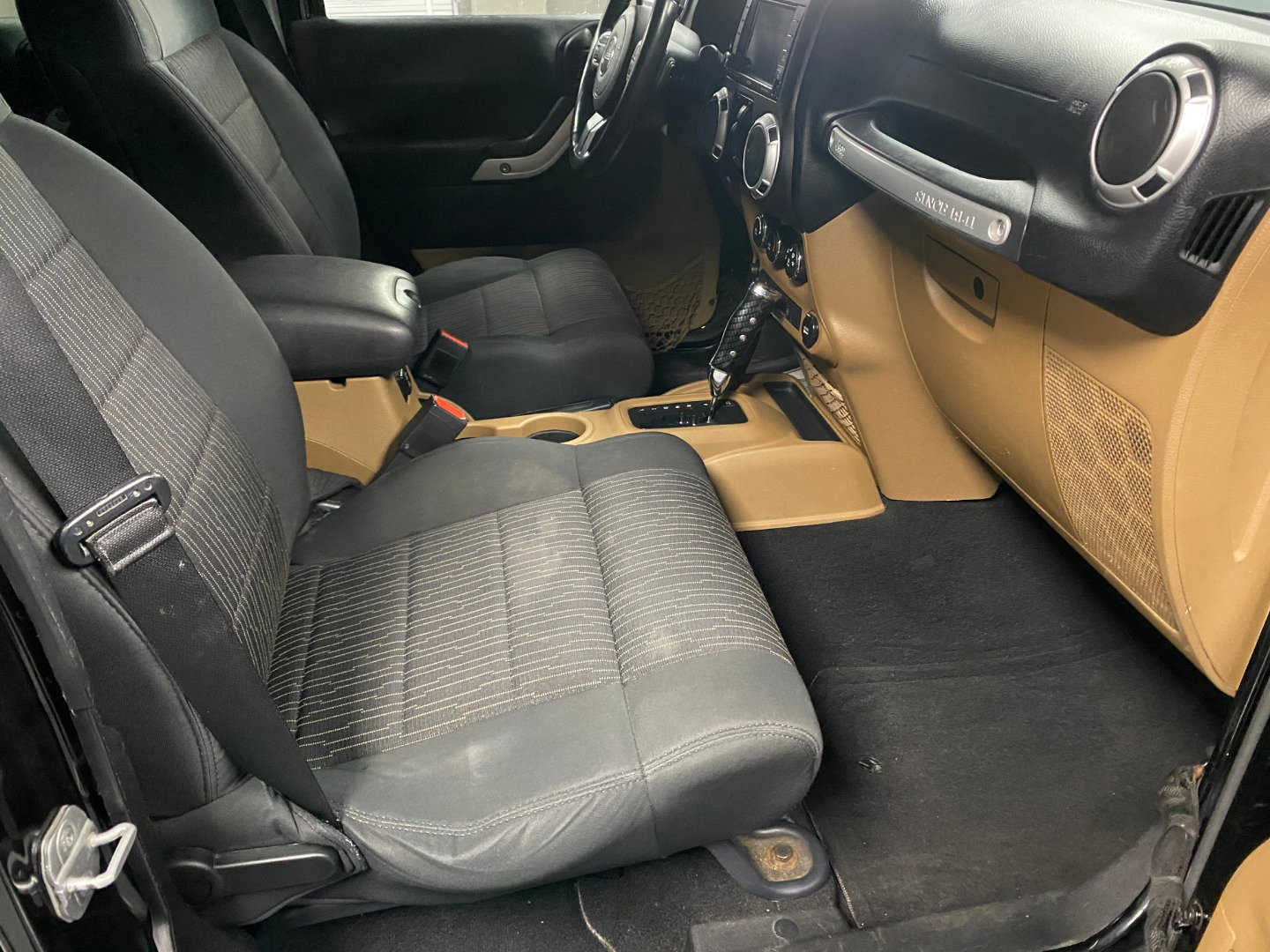 Used 2011 Jeep Wrangler Unlimited Sahara w/ Dual Top Group image 14