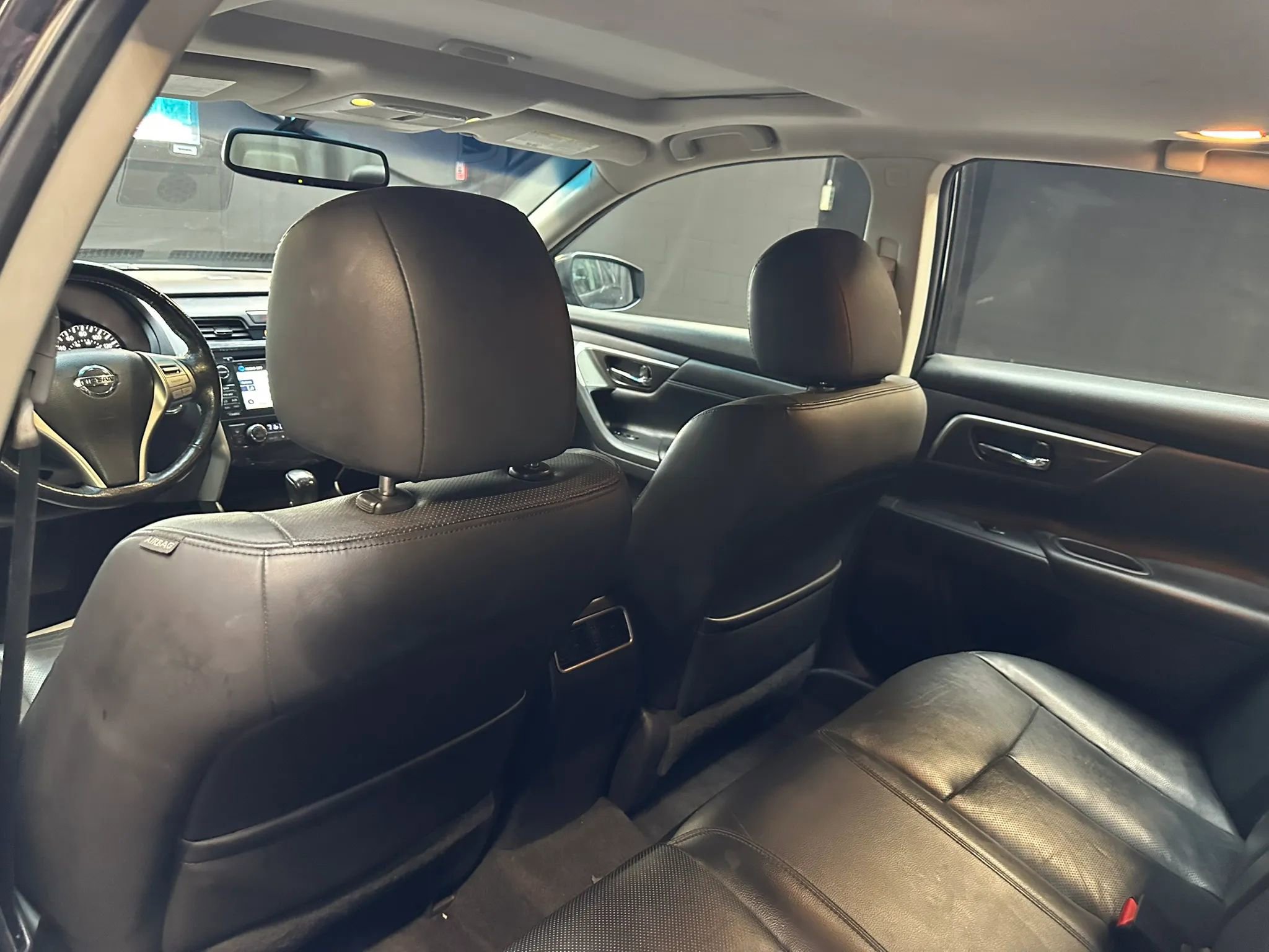Used 2015 Nissan Altima 2.5 SL w/ Technology Package FWD image 22
