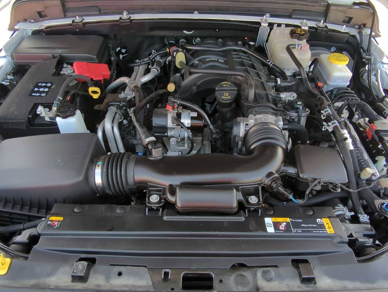 Used 2023 Jeep Wrangler Sport S image 14