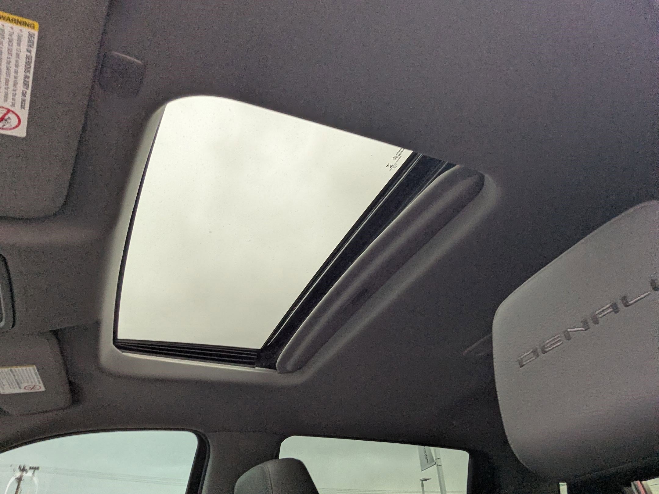 Used 2022 GMC Sierra 3500 Denali w/ Denali Ultimate Package image 32