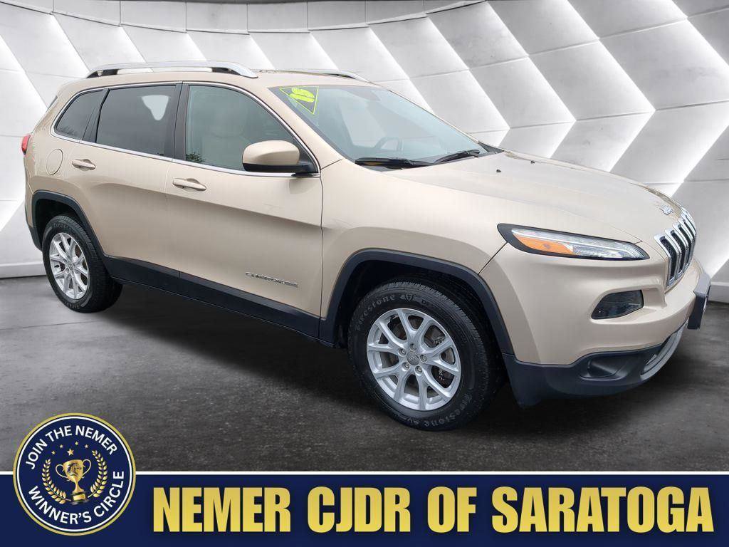 Used 2015 Jeep Cherokee Latitude w/ Cold Weather Group image 1