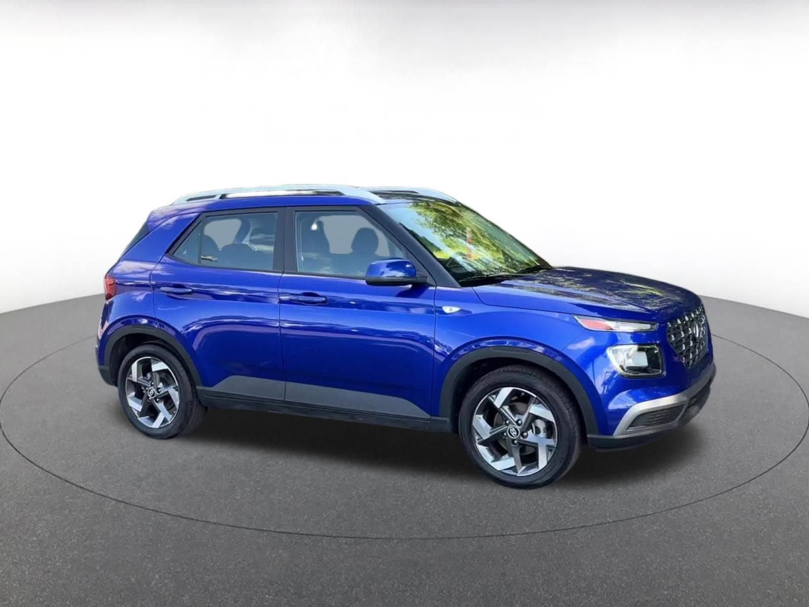 Used 2026 Hyundai Venue SEL FWD video 2