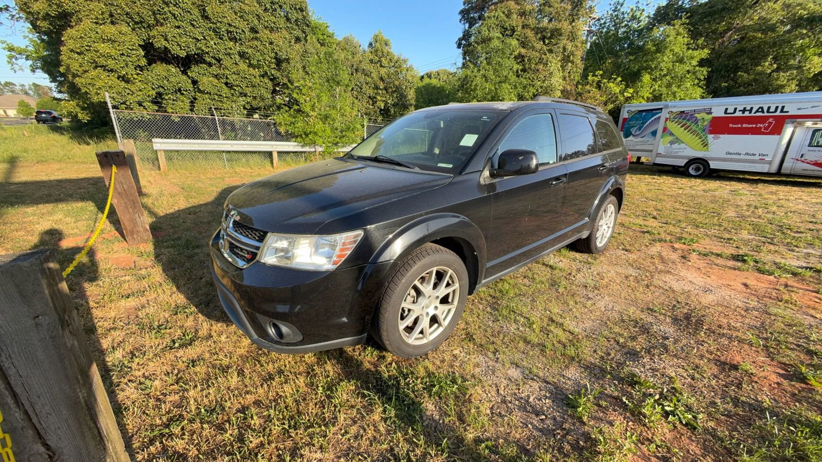 Used 2015 Dodge Journey SXT w/ Flexible Seating Group FWD image 1