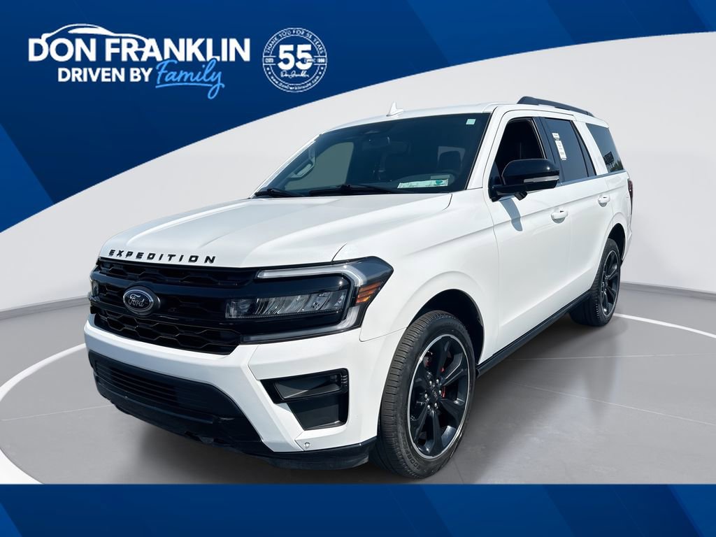 Used 2024 Ford Expedition Limited AWD/4WD image 1