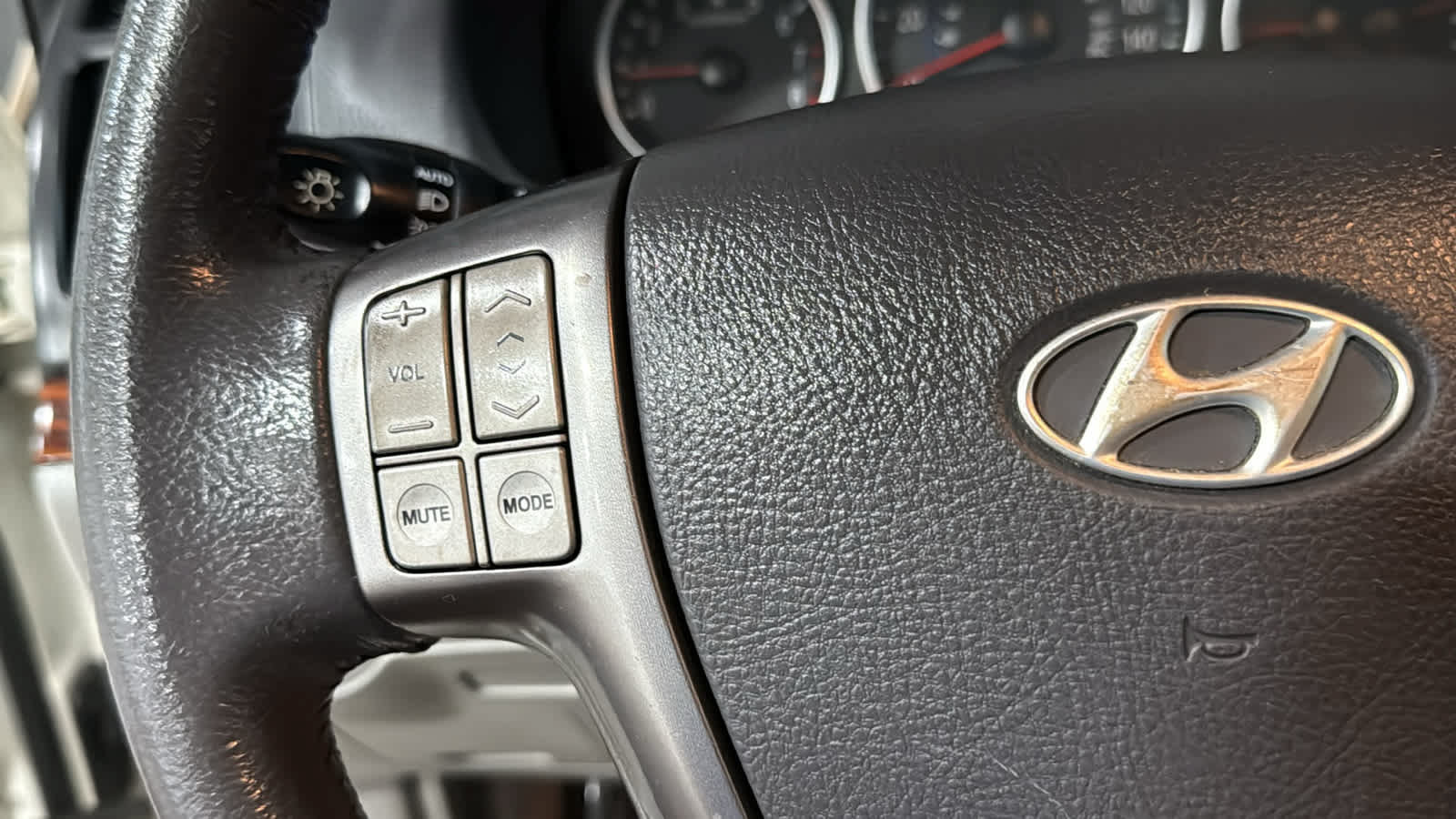 Used 2010 Hyundai Veracruz GLS AWD/4WD image 12