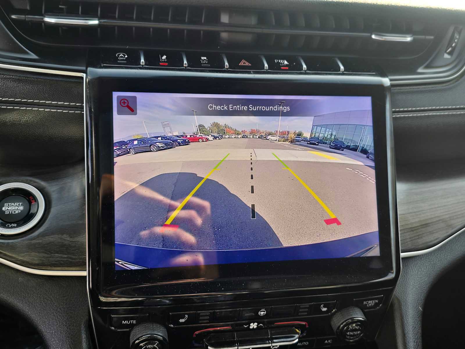 Used 2021 Jeep Grand Cherokee L Limited image 32