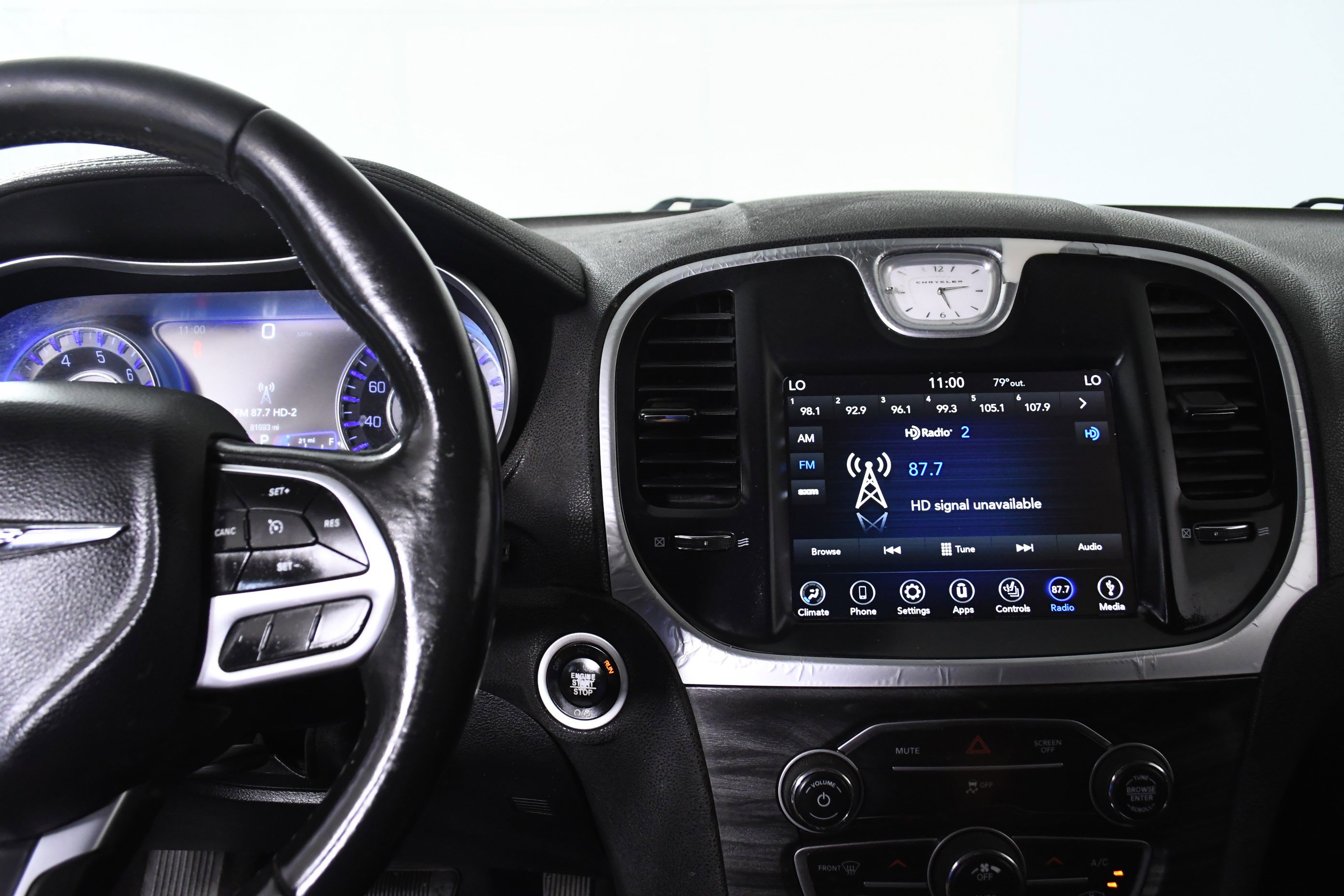 Used 2019 Chrysler 300 Touring L w/ Quick Order Package 22F image 16