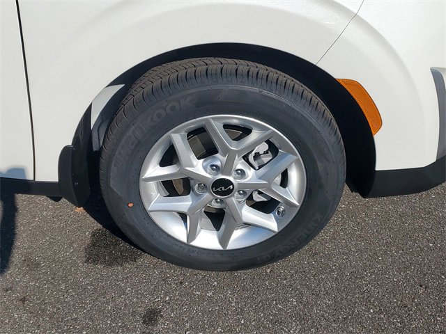 New 2025 Kia Soul LX image 38