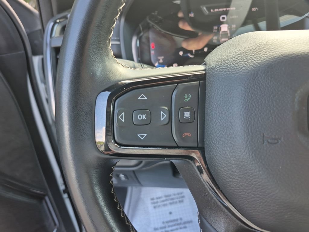 Used 2024 RAM 1500 Limited AWD/4WD image 22