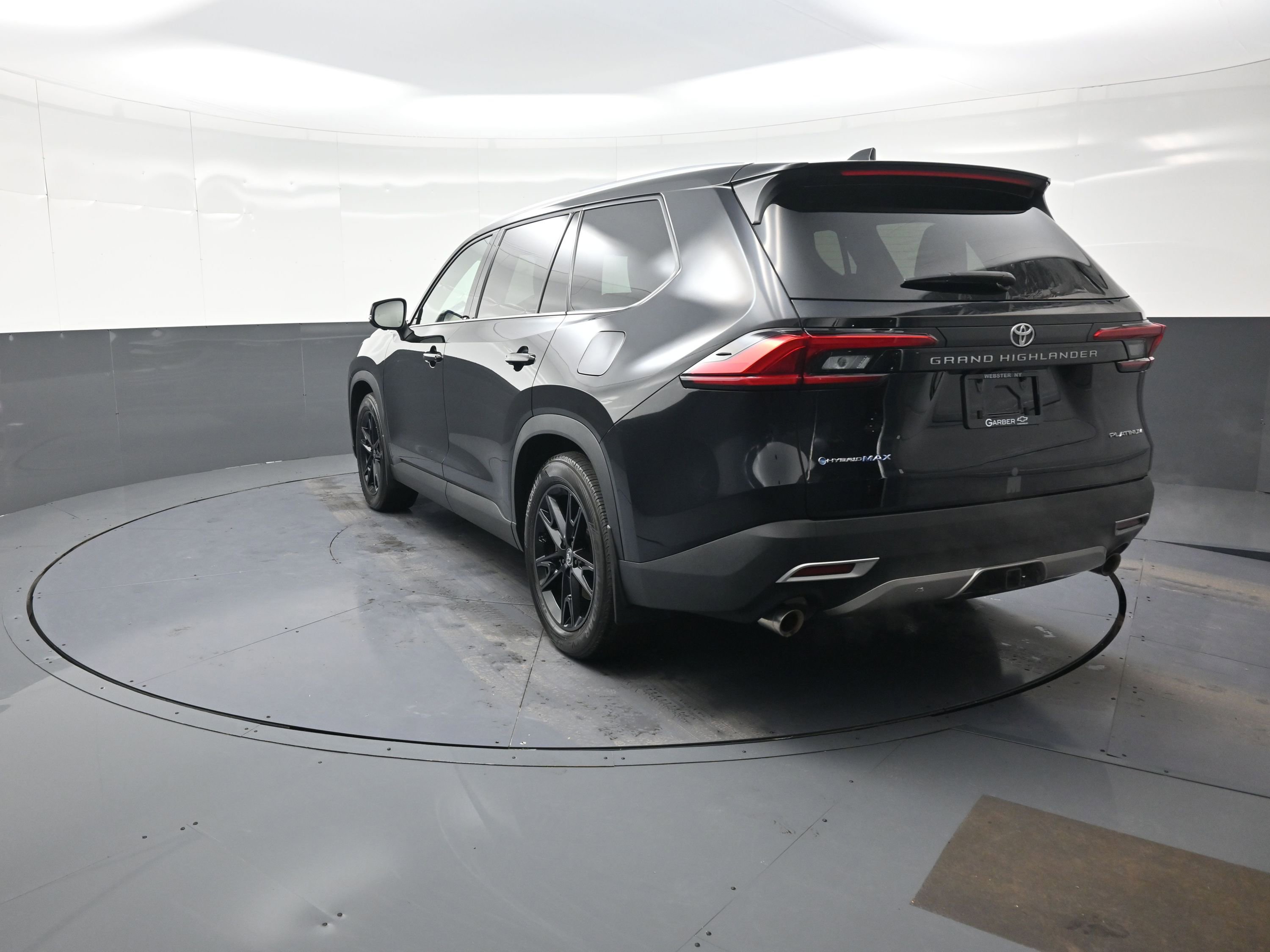 Used 2024 Toyota Grand Highlander MAX Platinum image 5